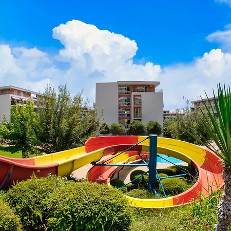 империал форт клуб *