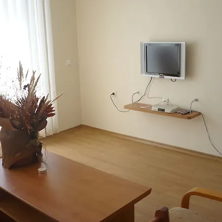 империал форт клуб Свети Влас